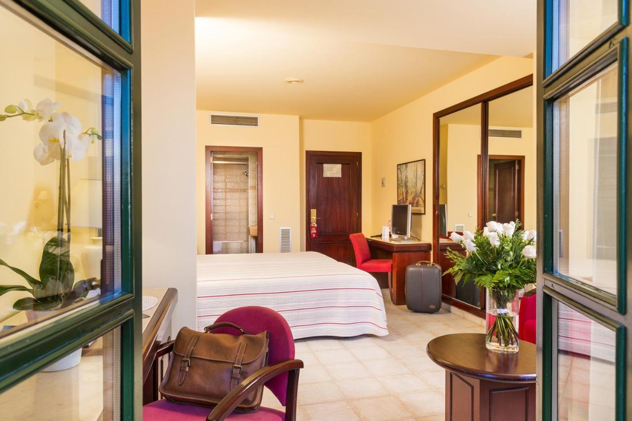 Hotel Guitart Rosa - Adults Only Lloret de Mar Exterior photo