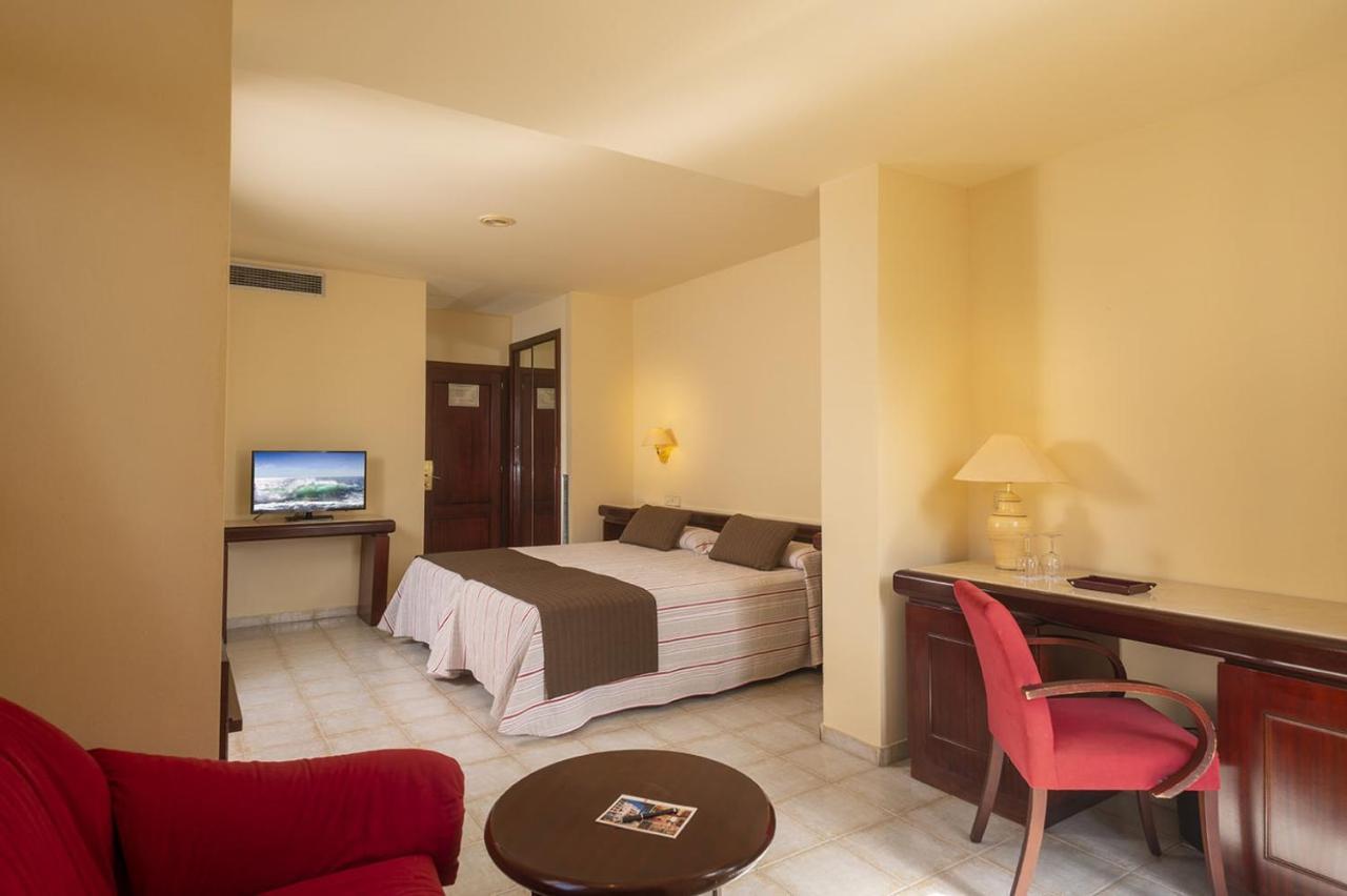 Hotel Guitart Rosa - Adults Only Lloret de Mar Exterior photo